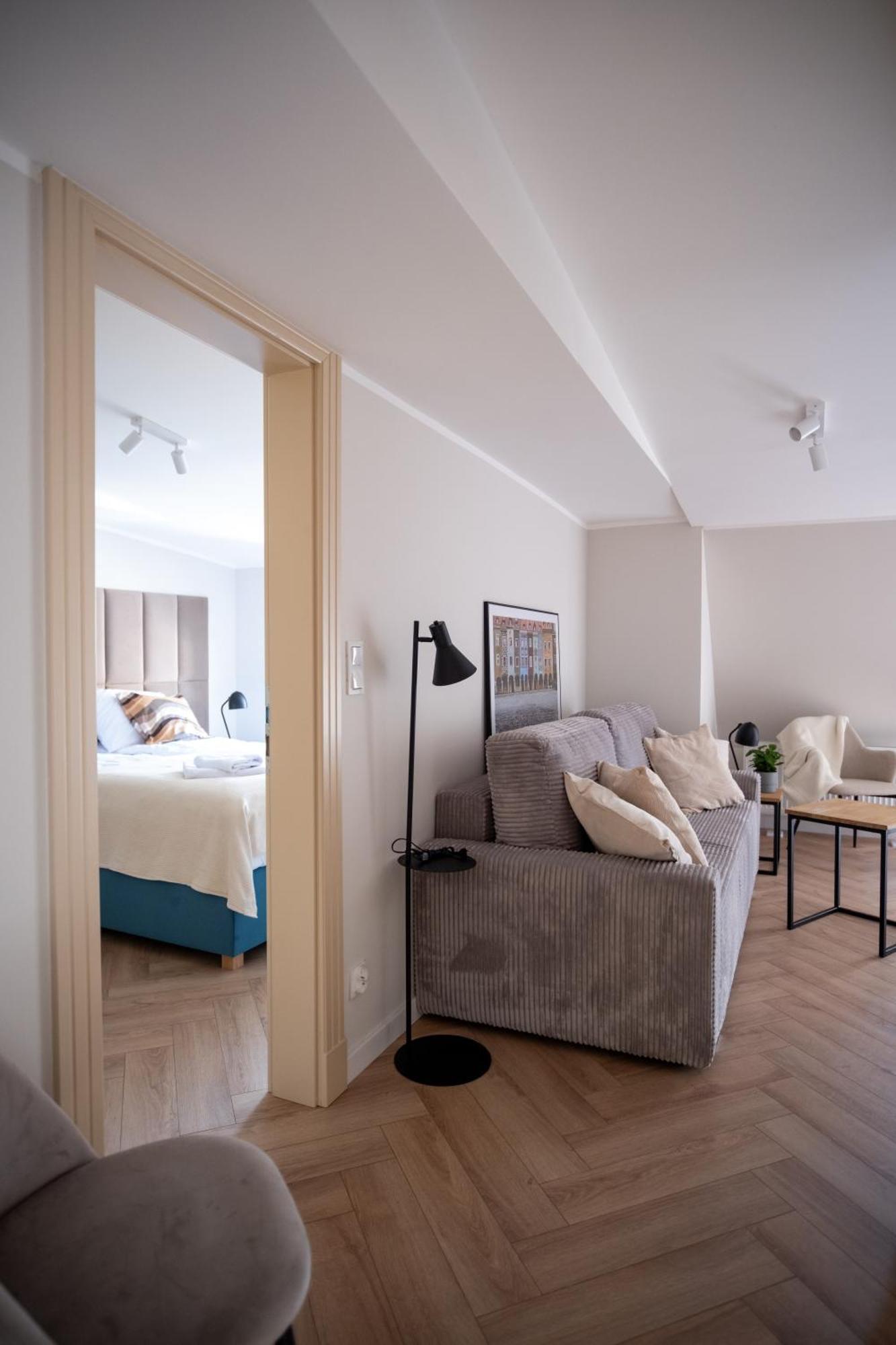 Apartamenty Drevny Kocur Poznan Exterior photo